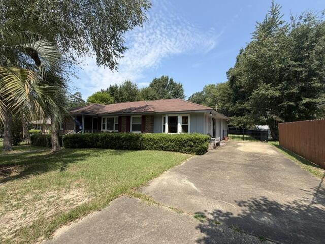 739 Wren Street