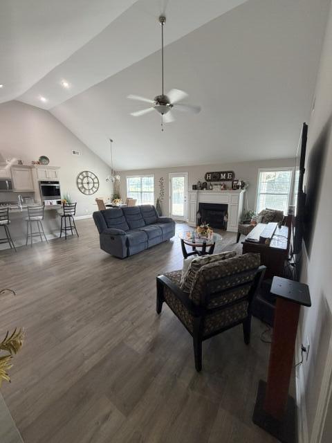 2090 Harborview Drive