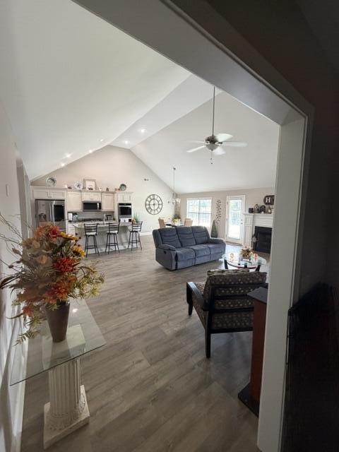 2090 Harborview Drive