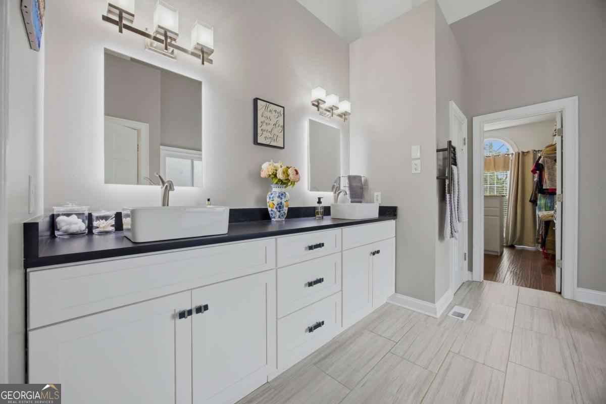 4965 Oakmont Bend Drive