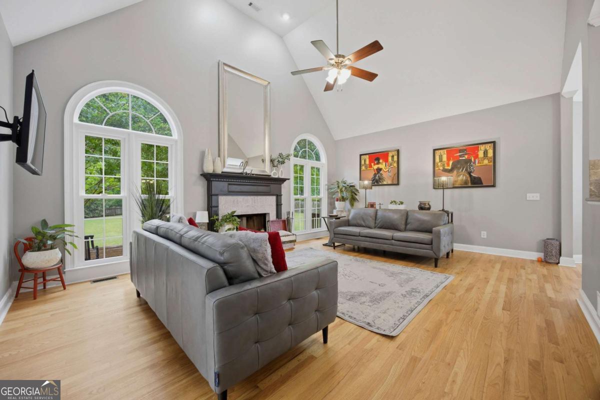 4965 Oakmont Bend Drive