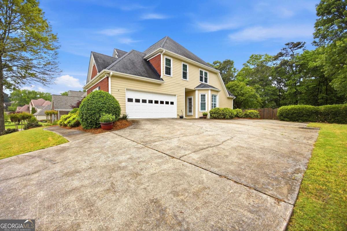 4965 Oakmont Bend Drive