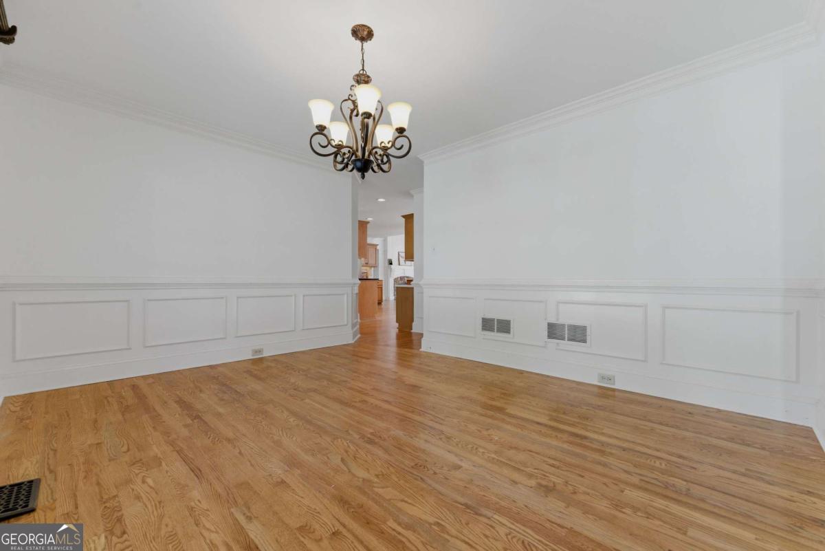 1911 Leonidas Trail NW