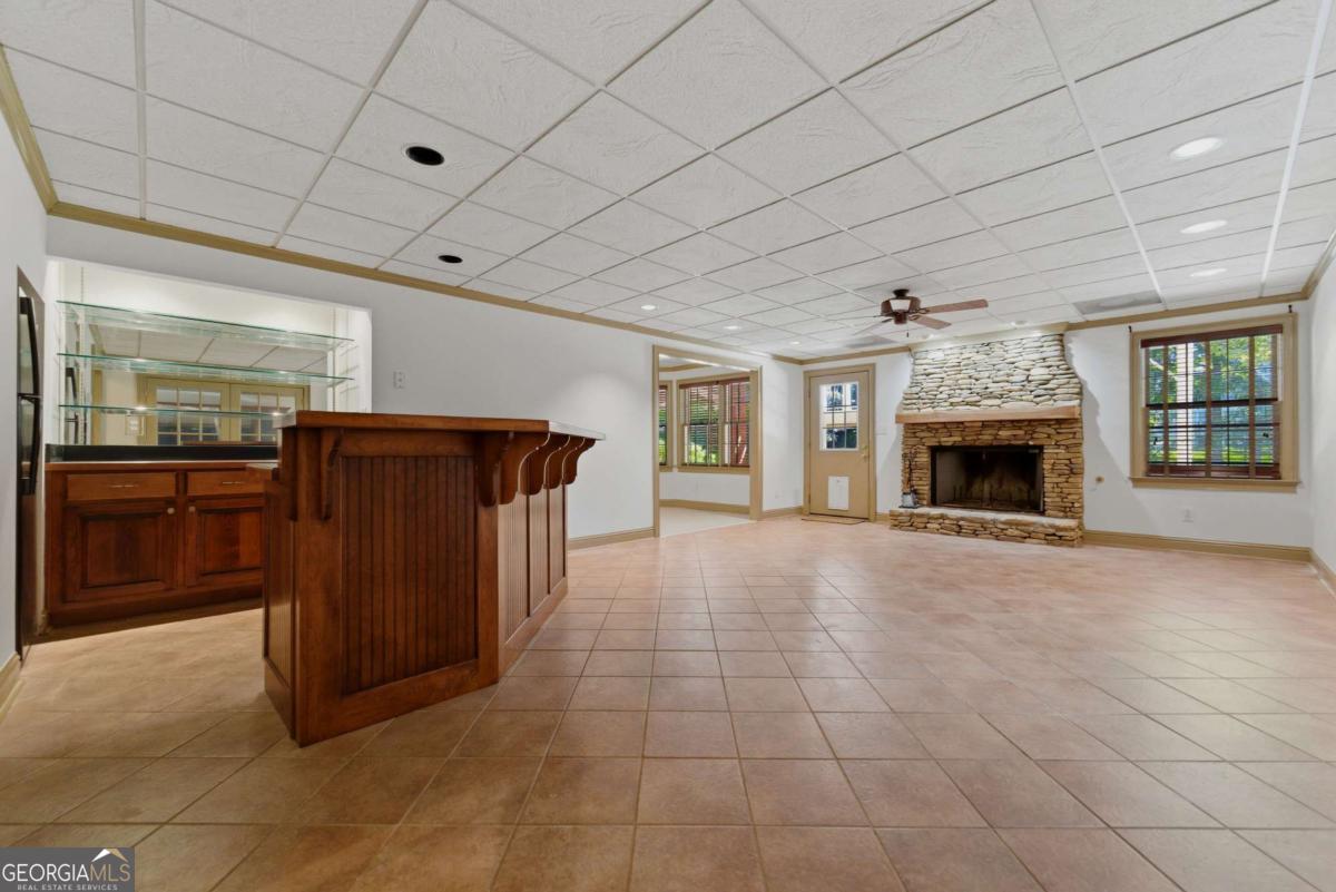 1911 Leonidas Trail NW