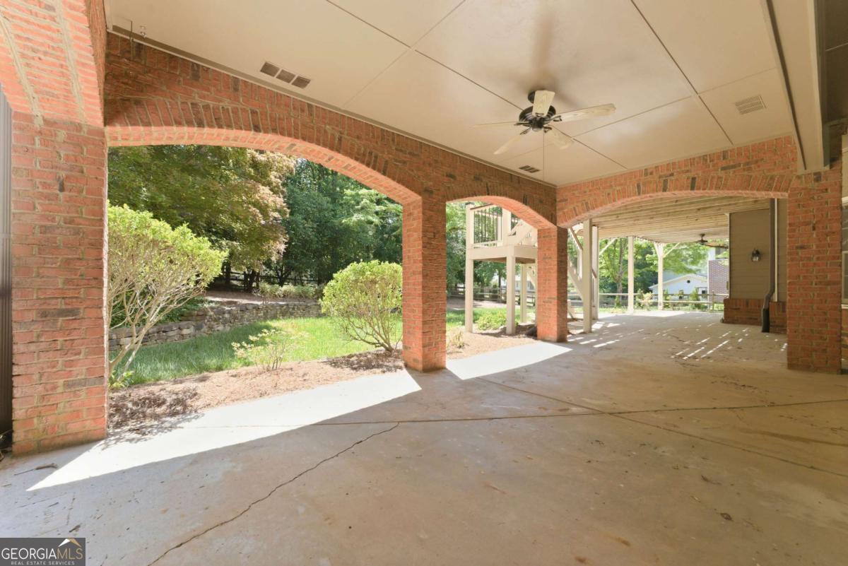 1911 Leonidas Trail NW