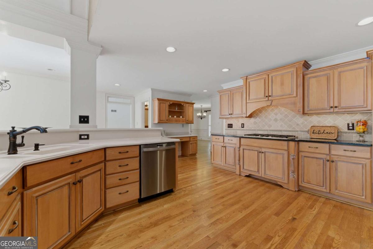 1911 Leonidas Trail NW