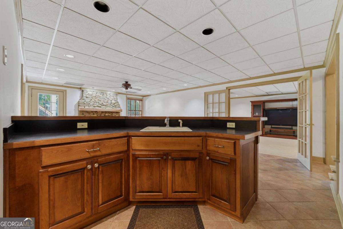 1911 Leonidas Trail NW