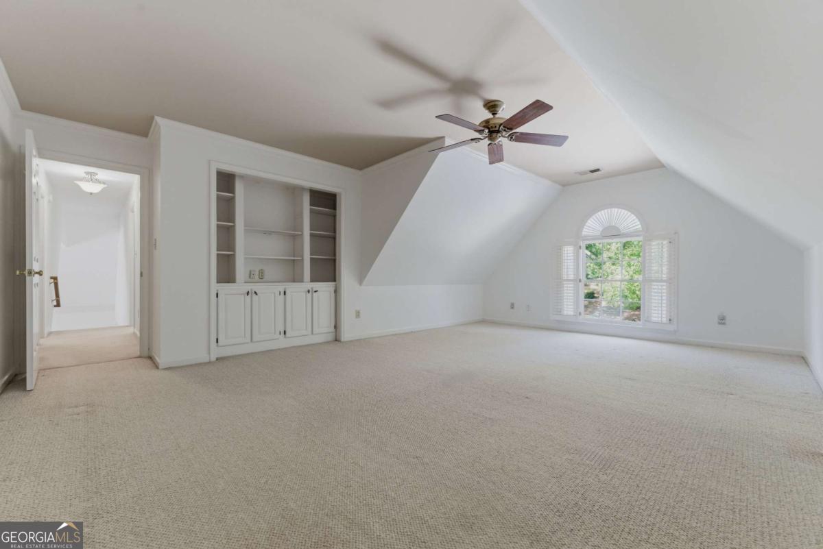 1911 Leonidas Trail NW