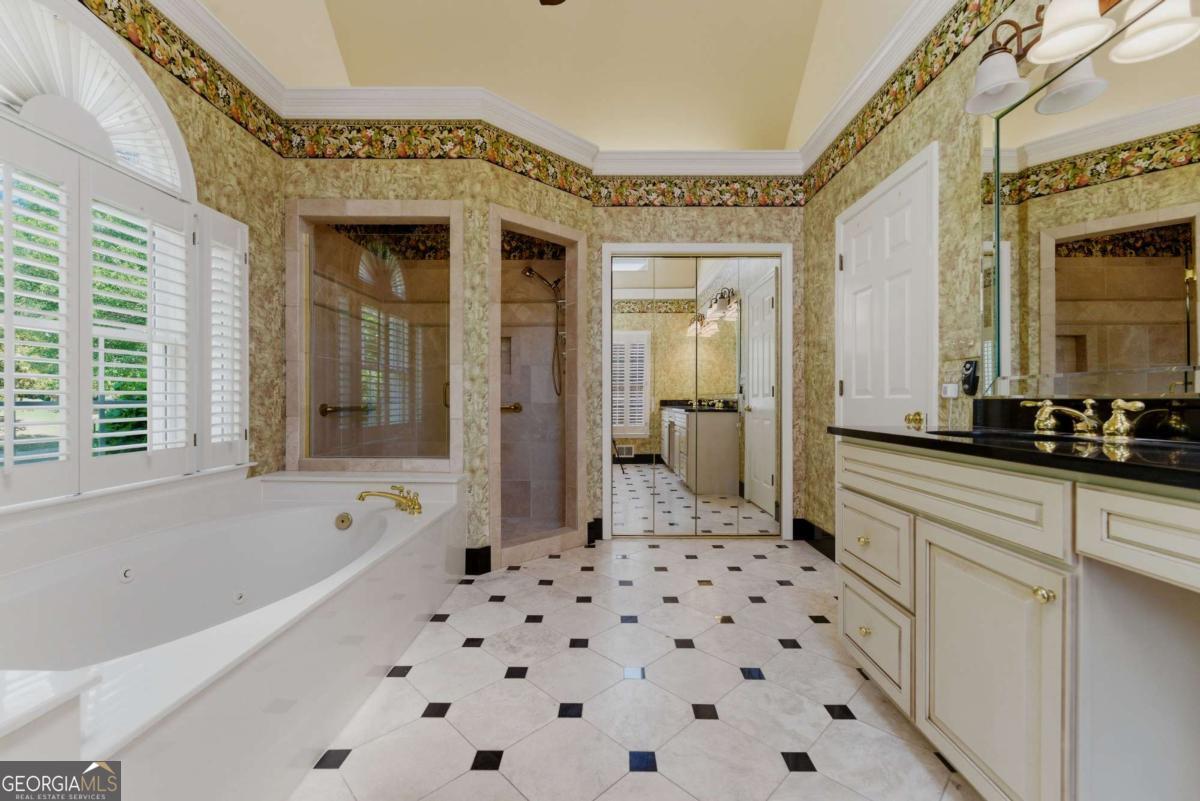 1911 Leonidas Trail NW