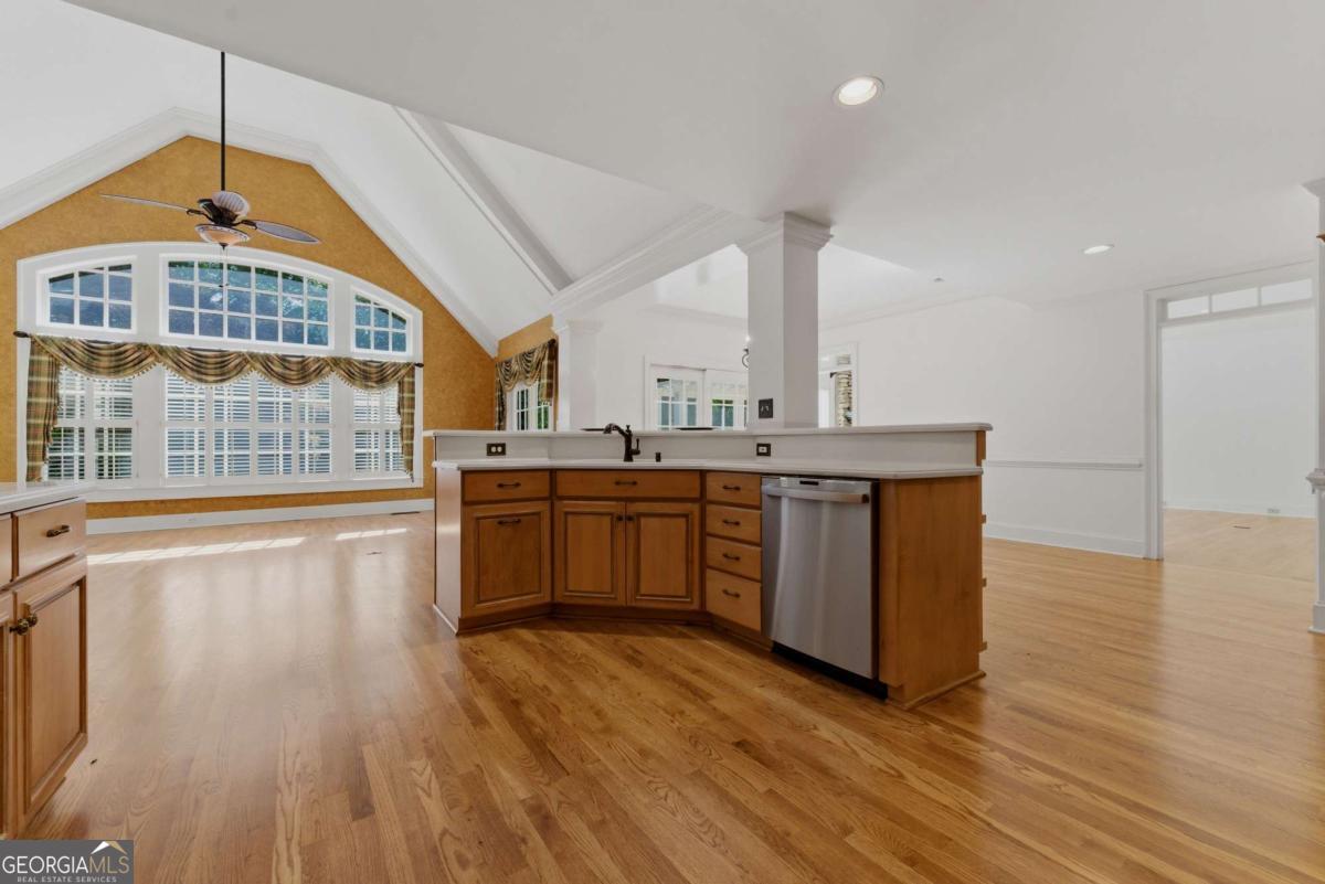 1911 Leonidas Trail NW
