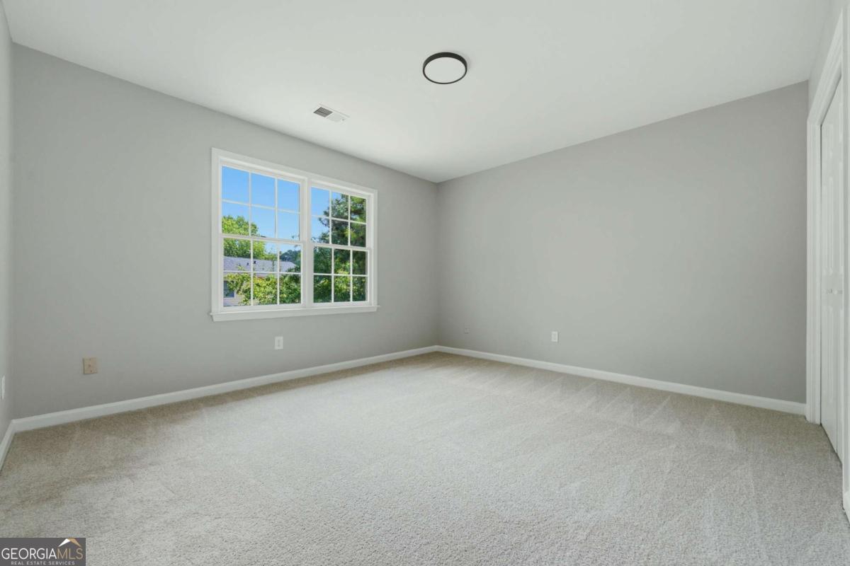2110 November Court NW
