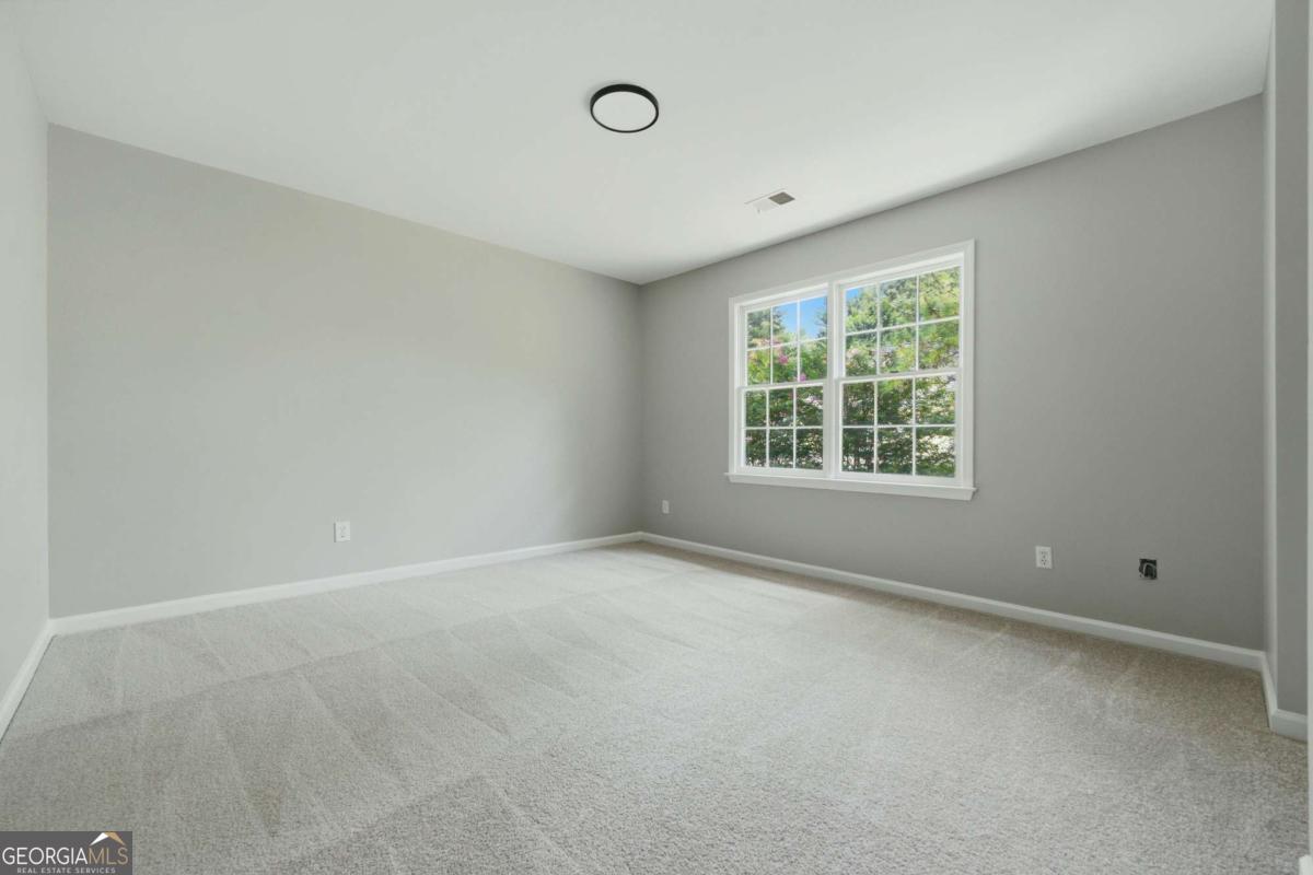 2110 November Court NW