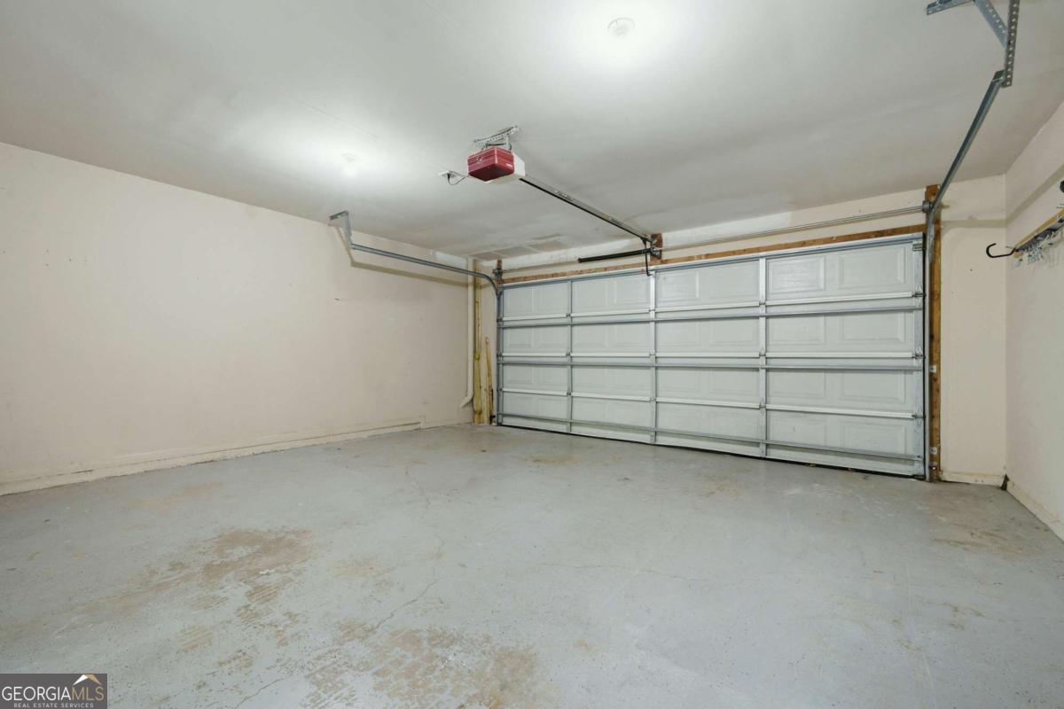 2110 November Court NW