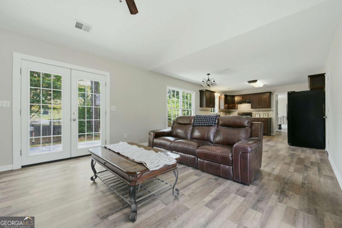 2110 November Court NW