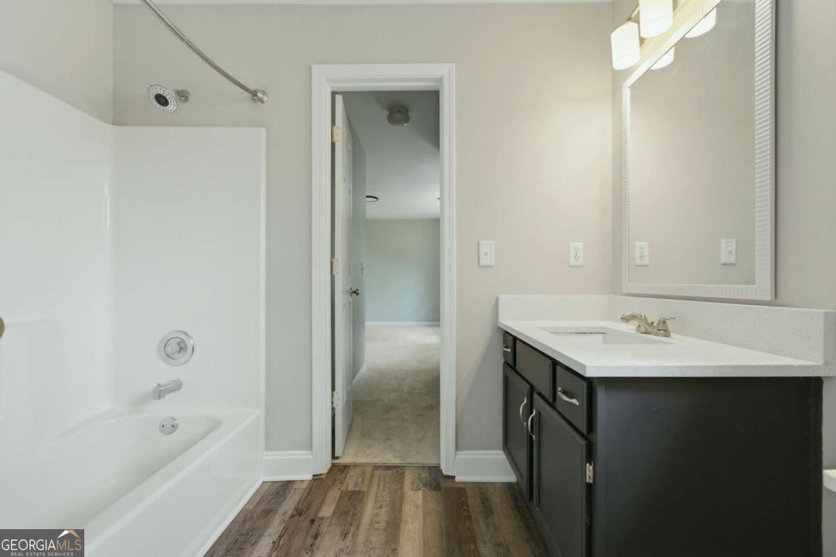 2110 November Court NW