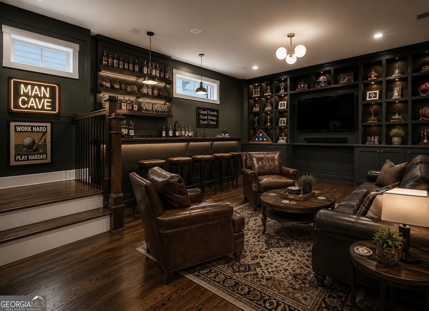 559 S Club Drive