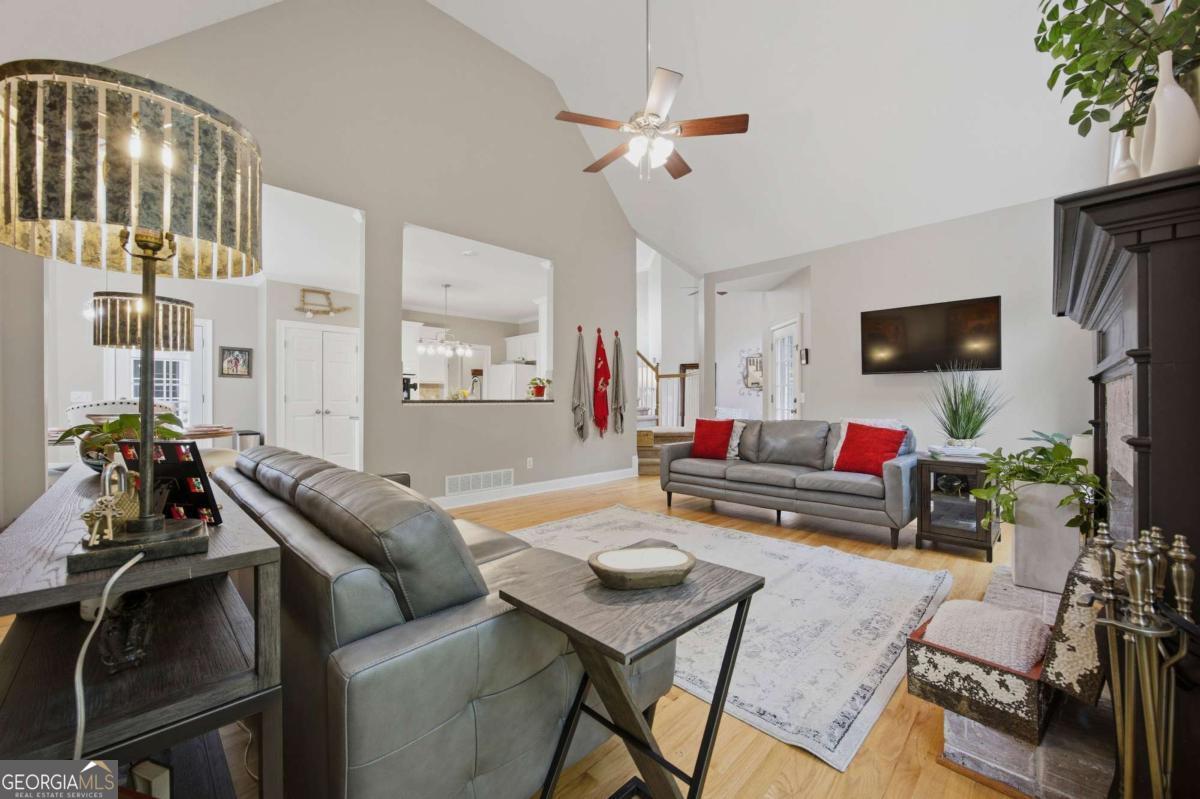4965 Oakmont Bend Drive