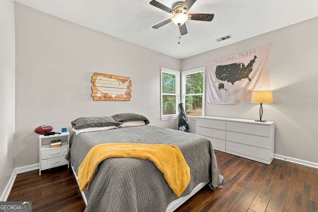 1028 Legacy Walk