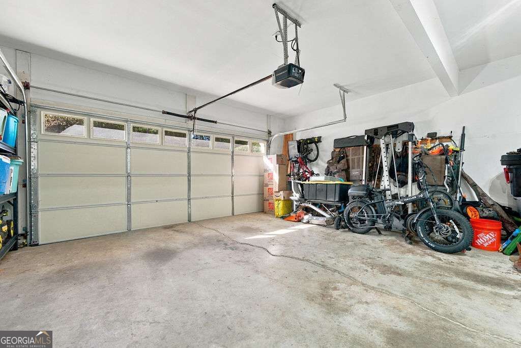 1028 Legacy Walk