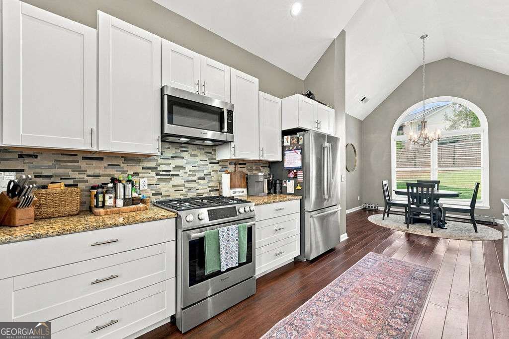 1028 Legacy Walk