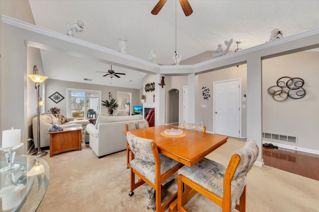 309 White Oak Way