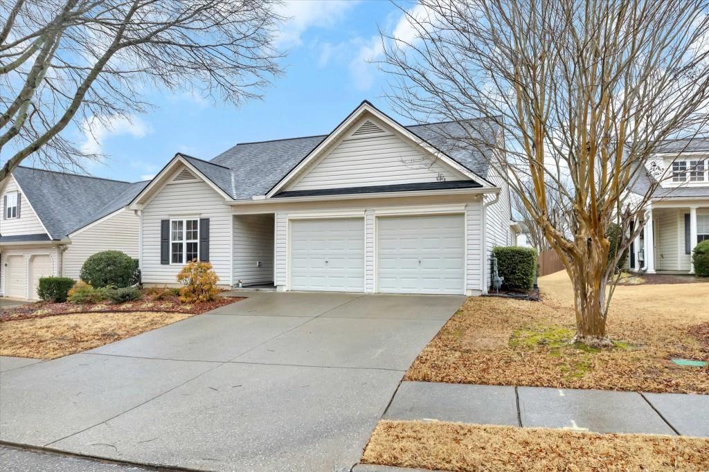 309 White Oak Way