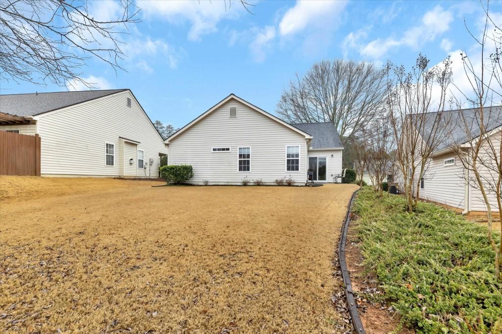 309 White Oak Way