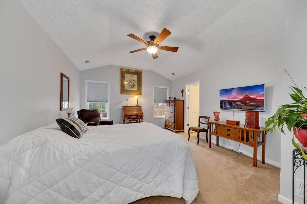 309 White Oak Way