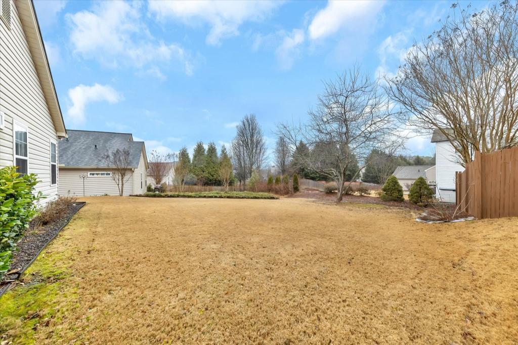 309 White Oak Way