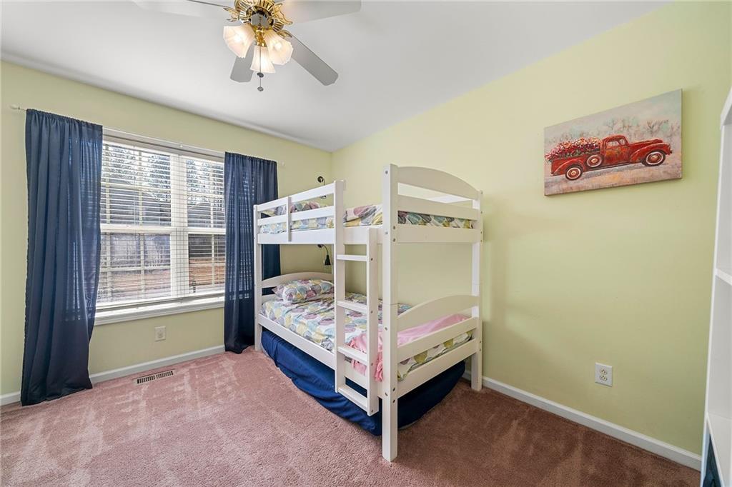 1045 Queensbury Run