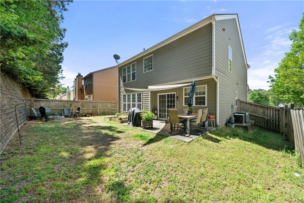 161 Wallnut Hall Circle