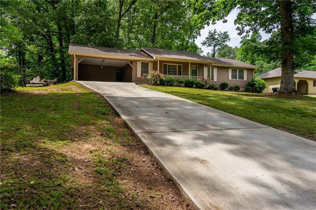 1421 VONDA Lane SW