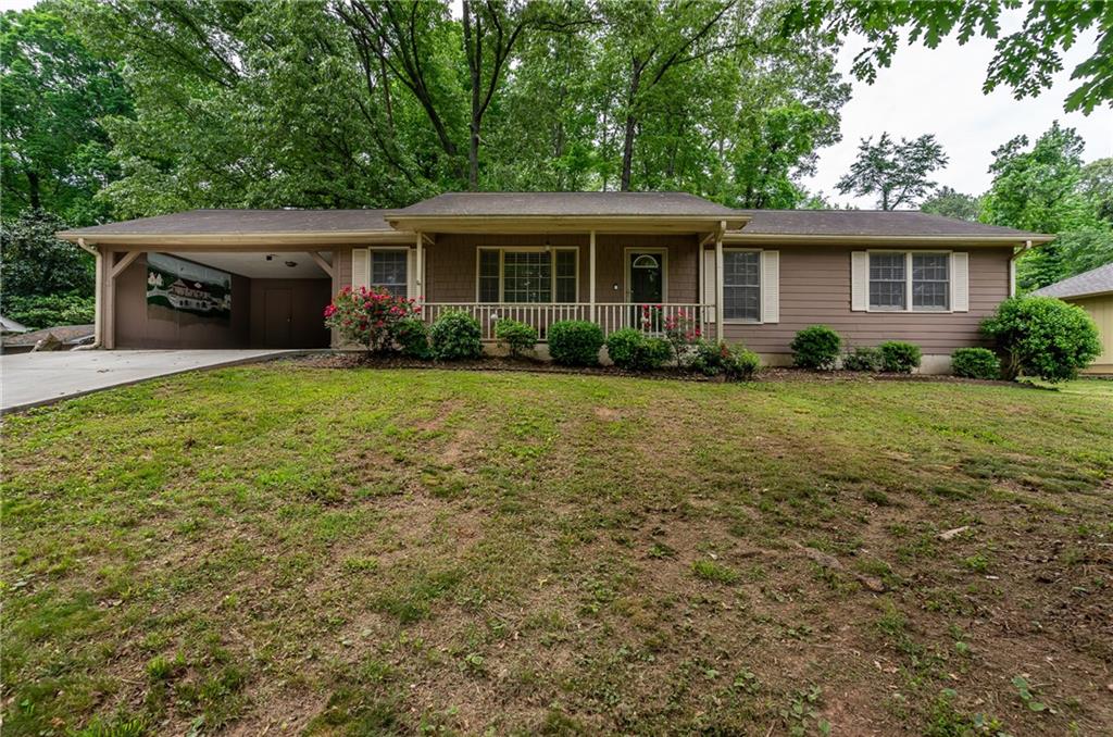 1421 VONDA Lane SW