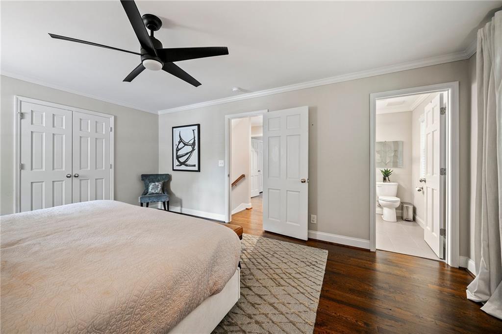 210 W Spalding Drive