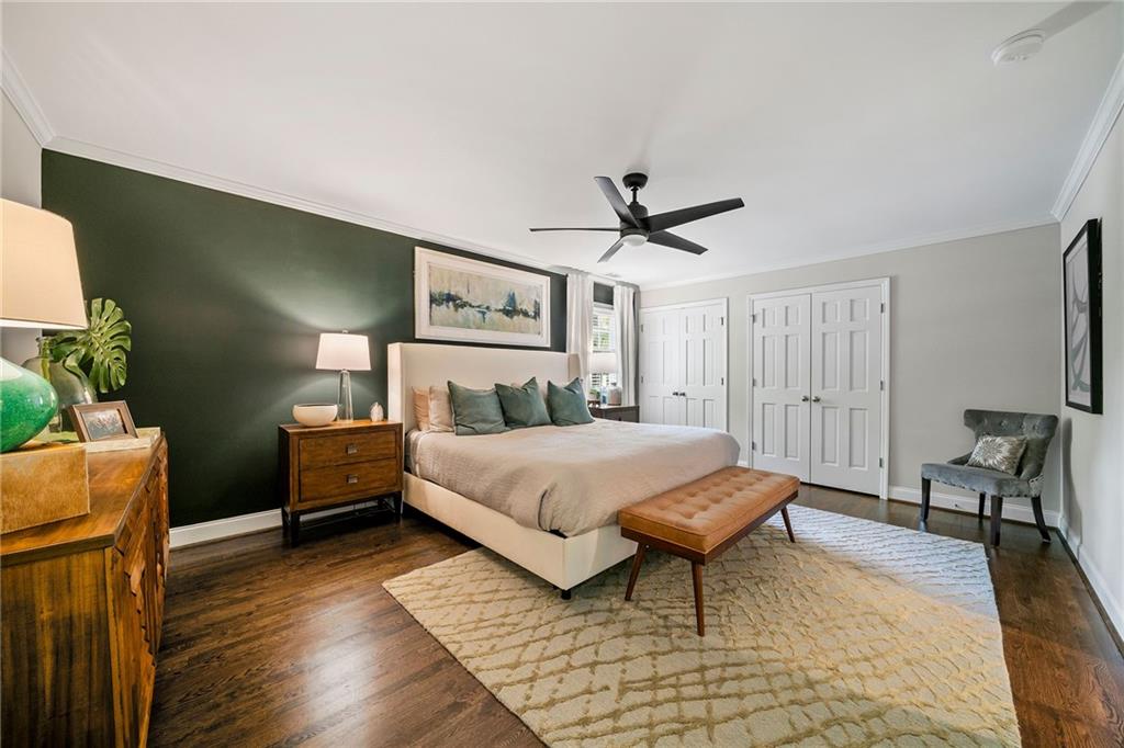 210 W Spalding Drive