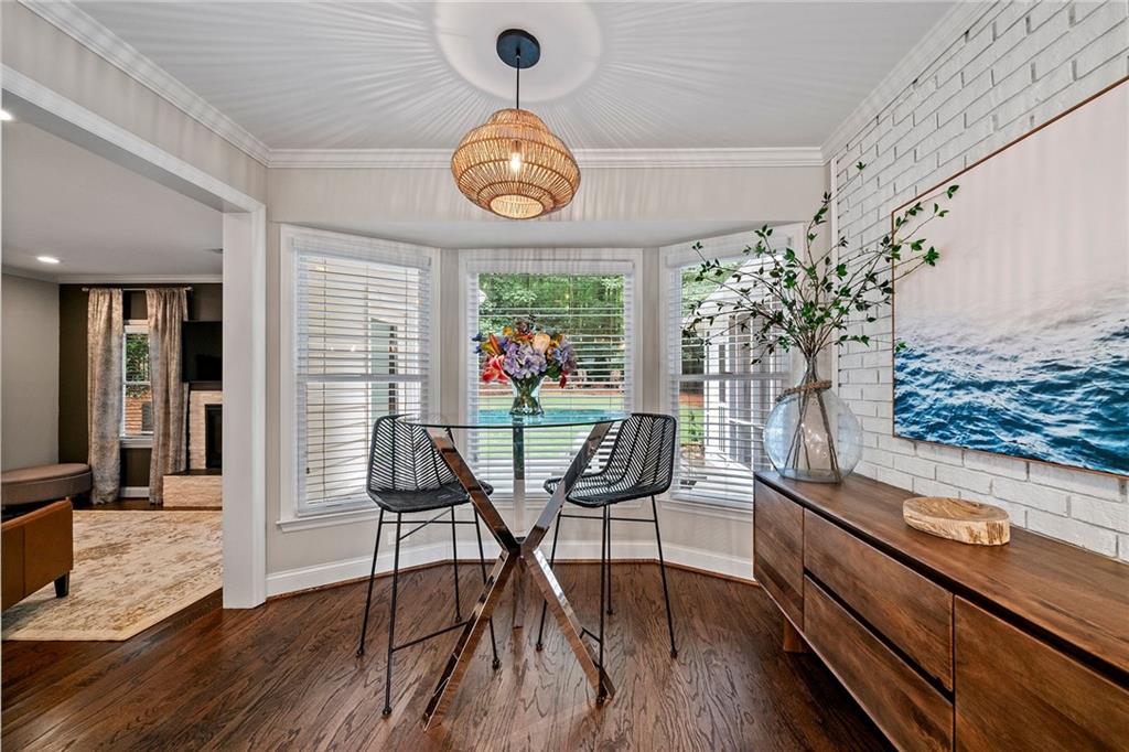 210 W Spalding Drive