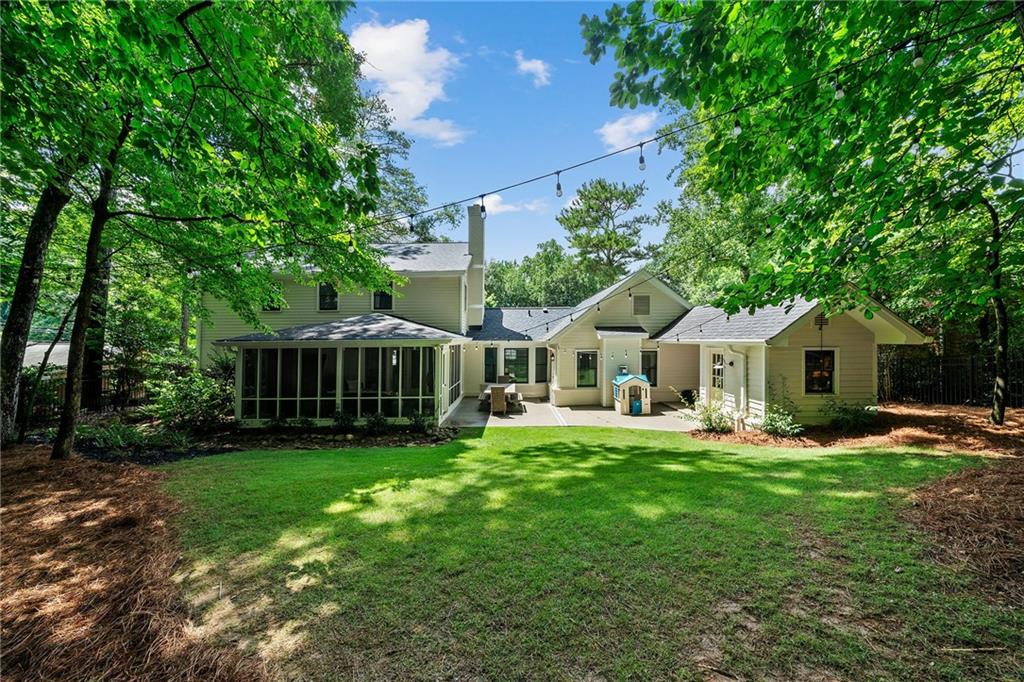 210 W Spalding Drive