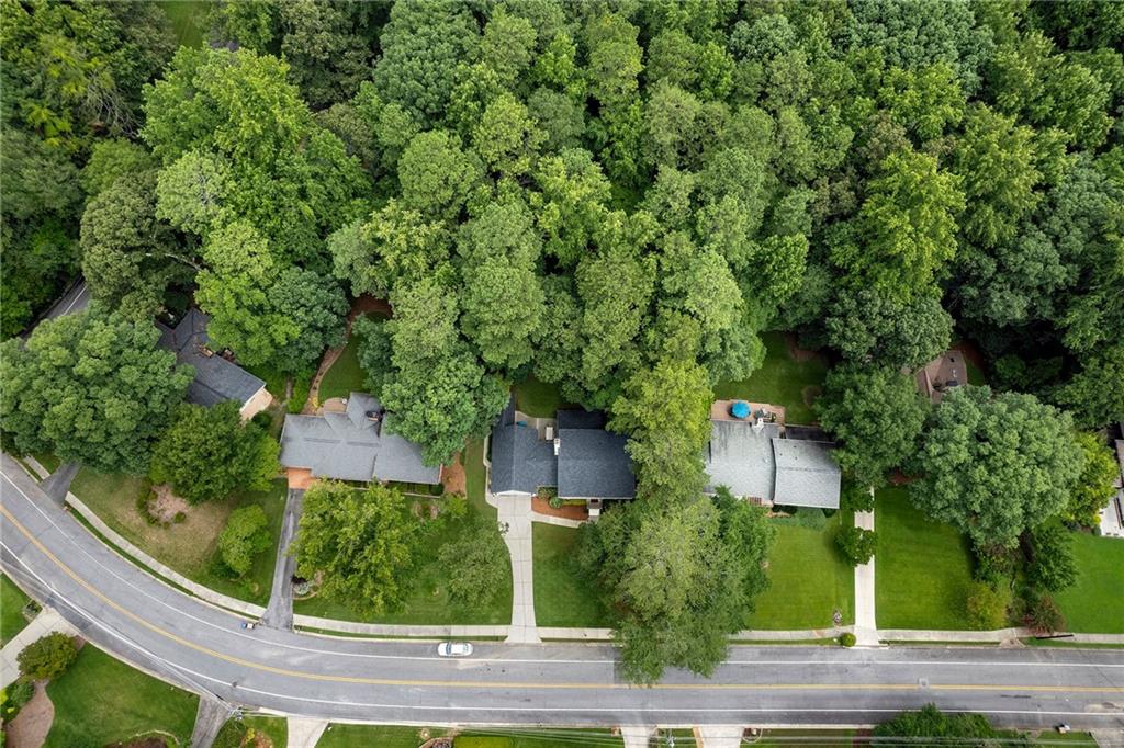 210 W Spalding Drive