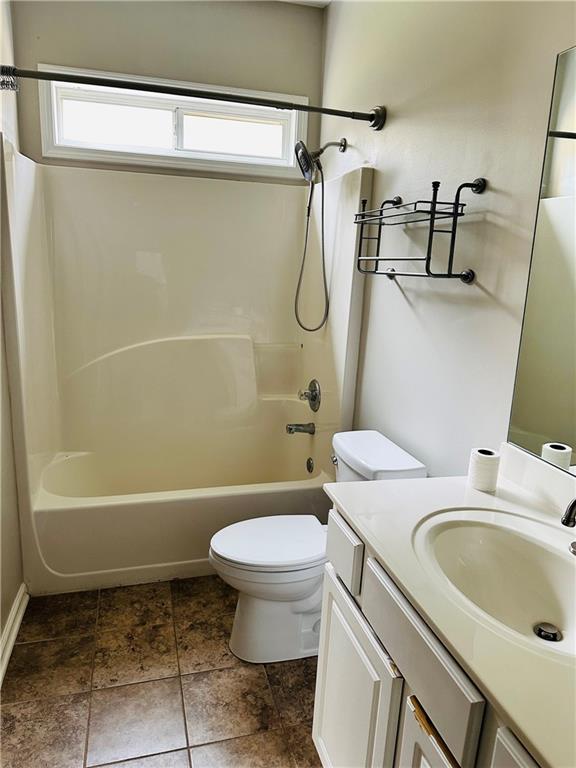 115 Windsong Trail