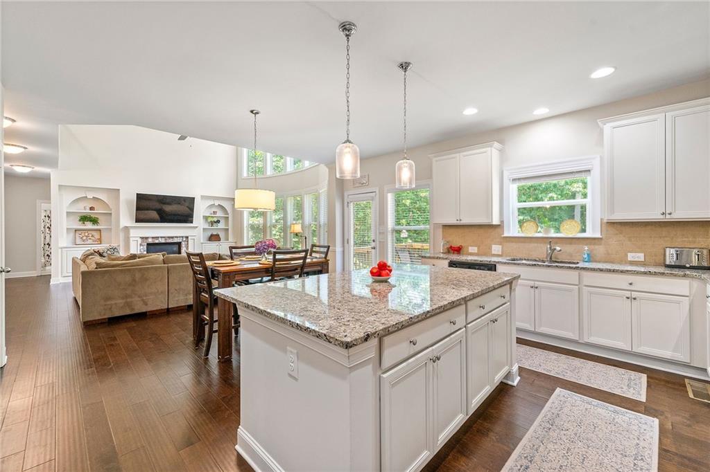 520 Cedarwood Drive