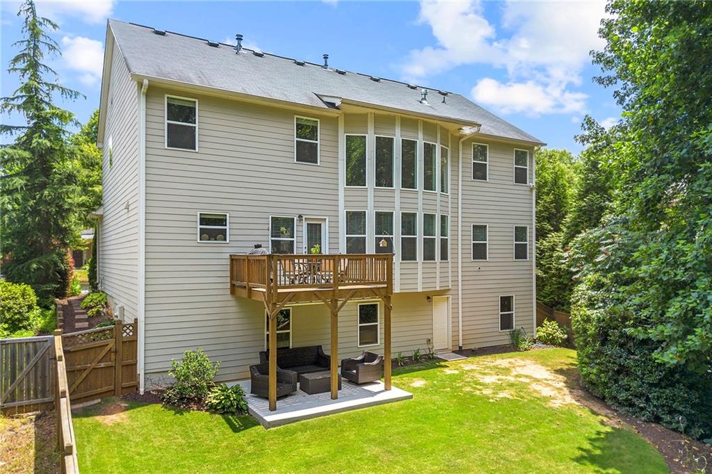 520 Cedarwood Drive