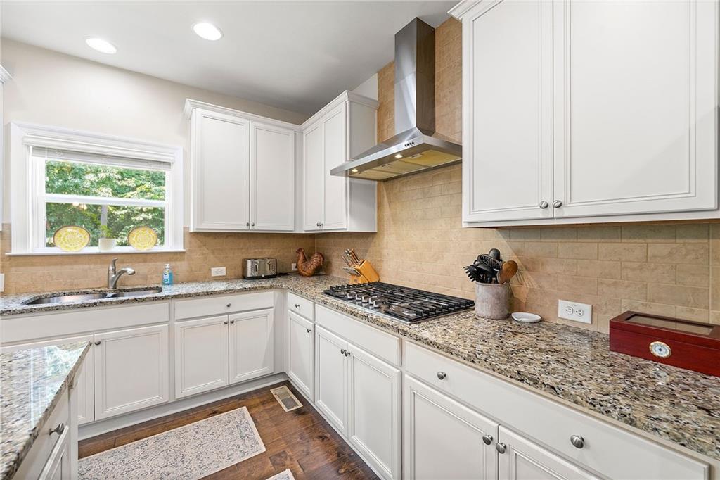 520 Cedarwood Drive