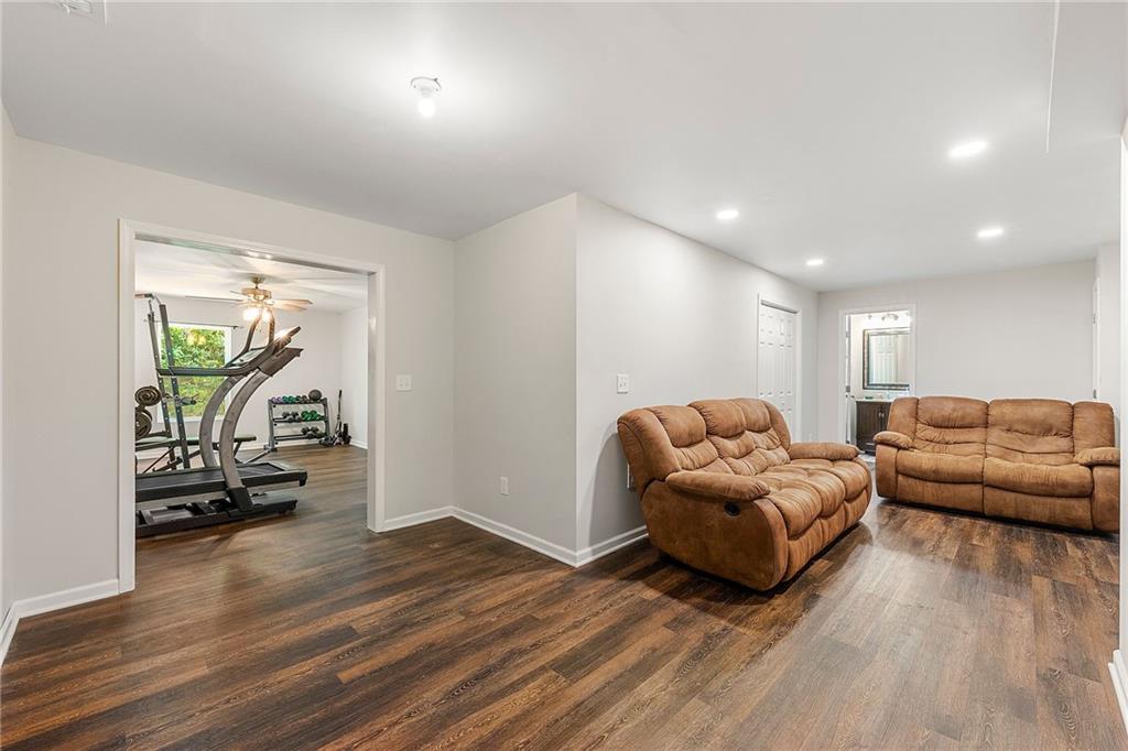 520 Cedarwood Drive