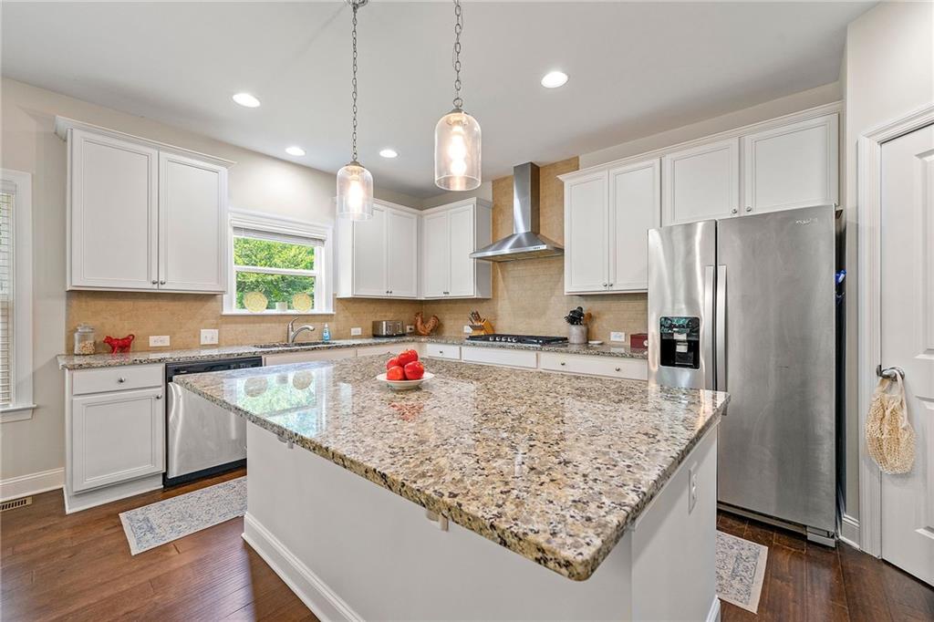 520 Cedarwood Drive