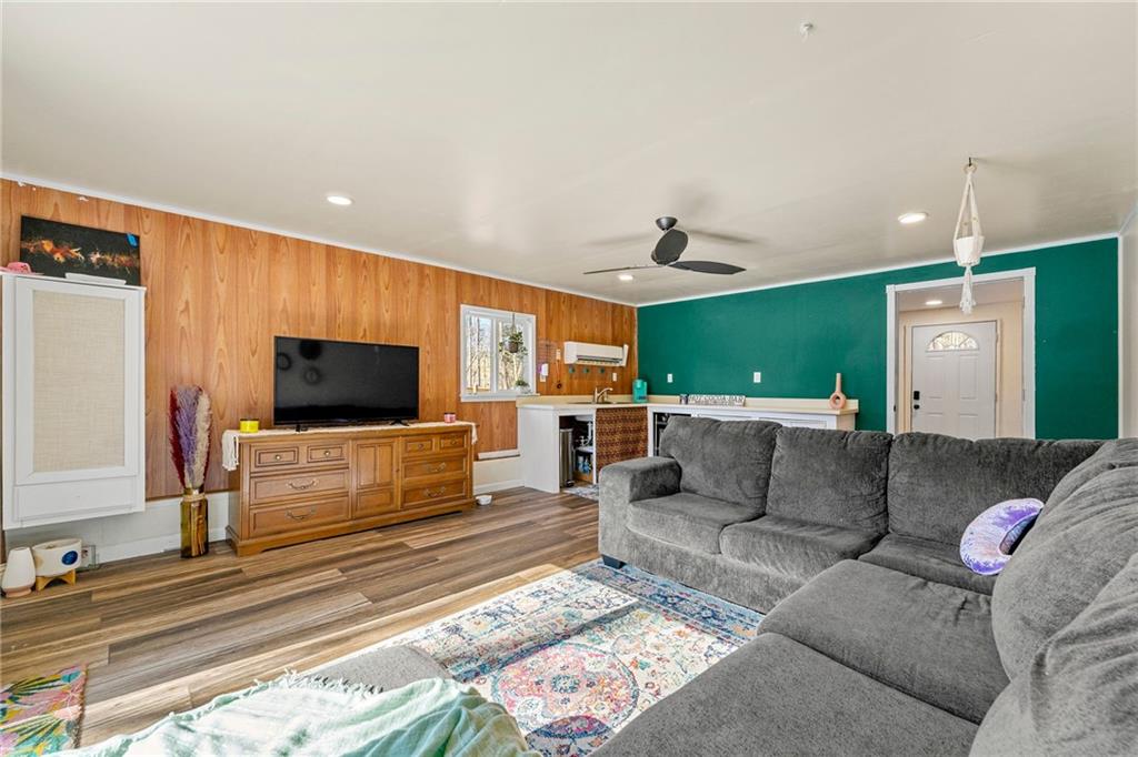 87 Old Martin Road SW