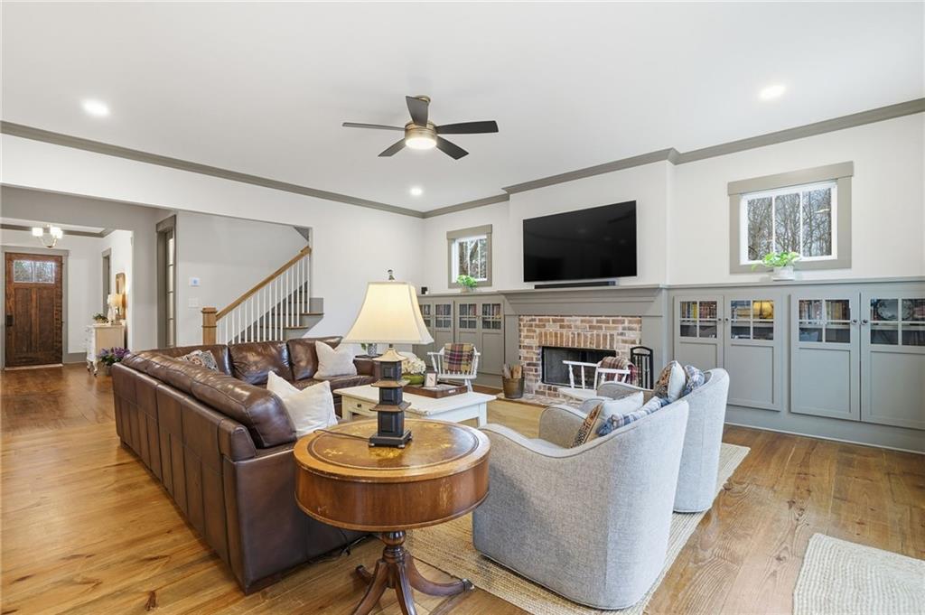 881 Arnold Mill Road
