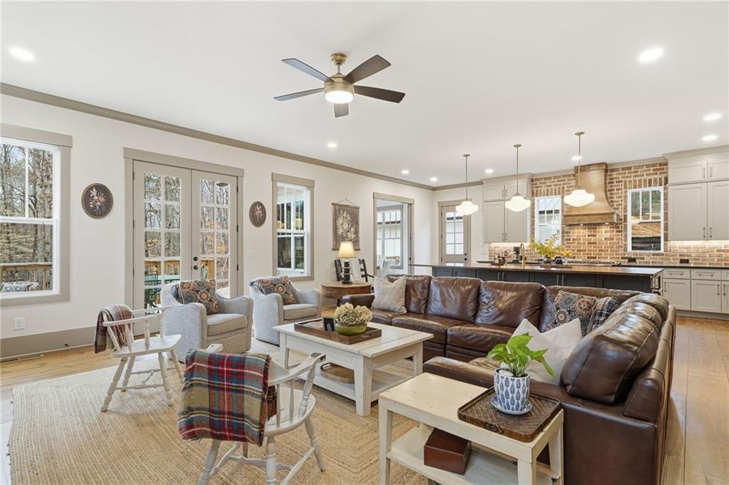 881 Arnold Mill Road