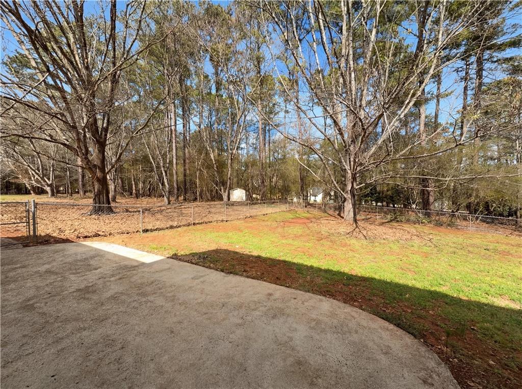 135 Forest Lake Way
