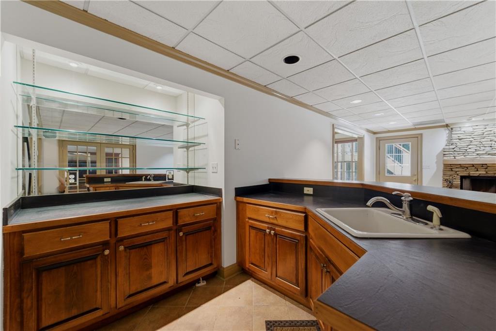1911 Leonidas Trail NW