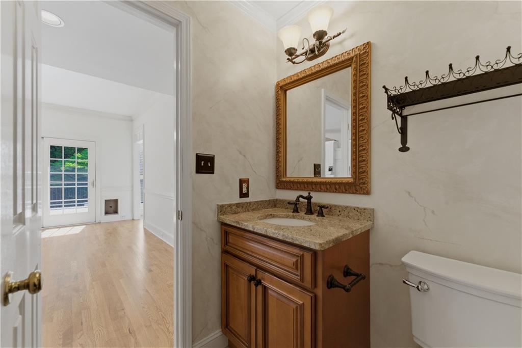 1911 Leonidas Trail NW